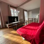 Luxurious 2 Bedroom Tour Eiffel Bourdonnais Free Netflix Appartement *