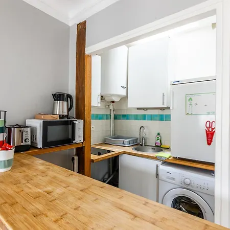 Luxurious 2 Bedroom Tour Eiffel Bourdonnais Free Netflix París
